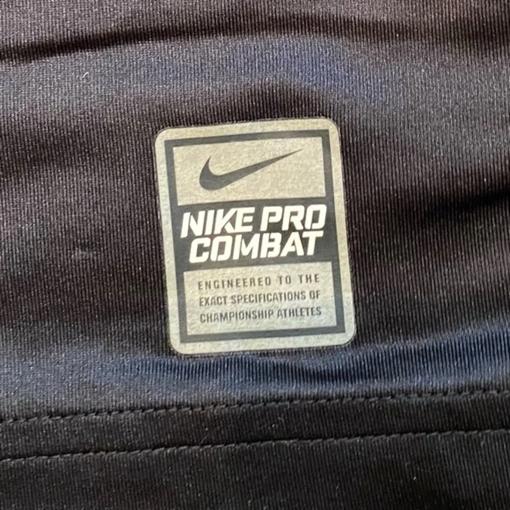 Nike Pro Combat Dri Fit Fitted Boy’s XL Black/Gray Camo‎ Print Athletic Shirt